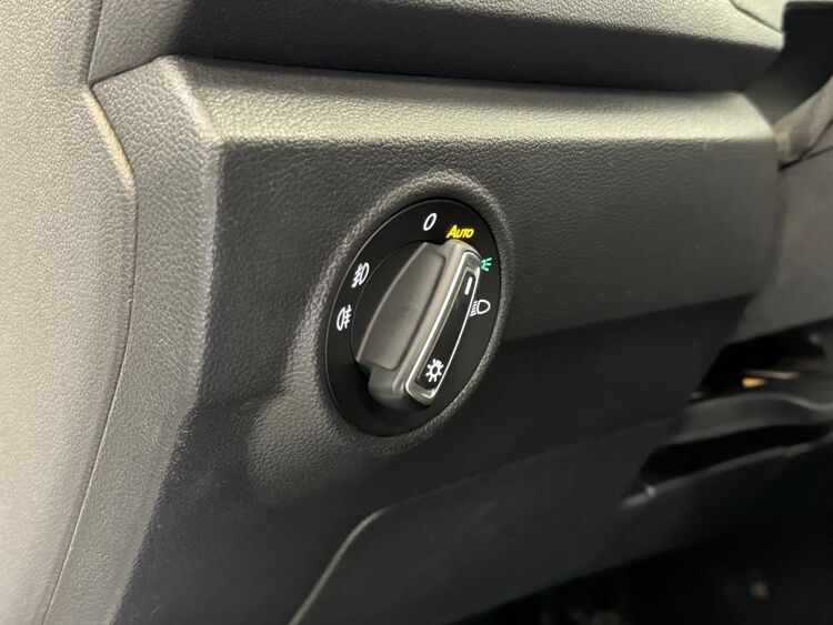 Volkswagen T-Roc ADVANCE foto 19