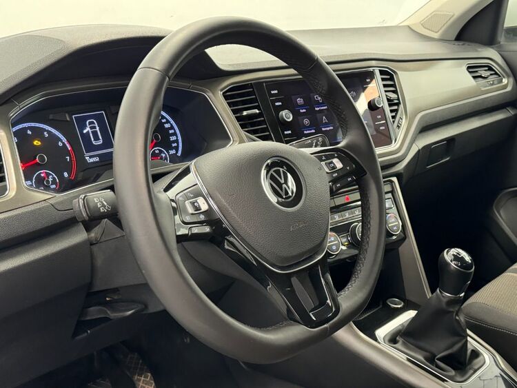Volkswagen T-Roc ADVANCE foto 21
