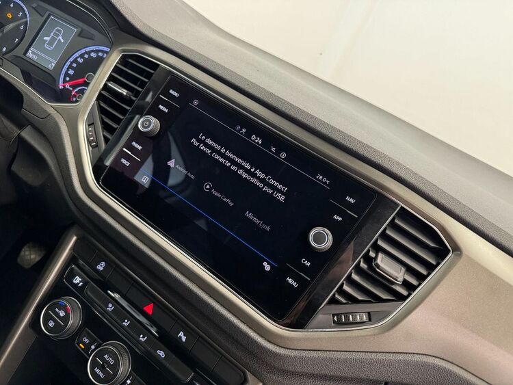 Volkswagen T-Roc ADVANCE foto 34