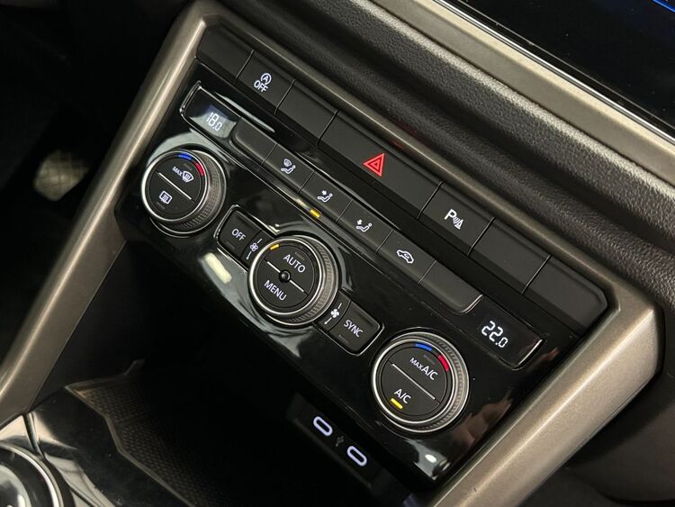 Volkswagen T-Roc ADVANCE foto 36