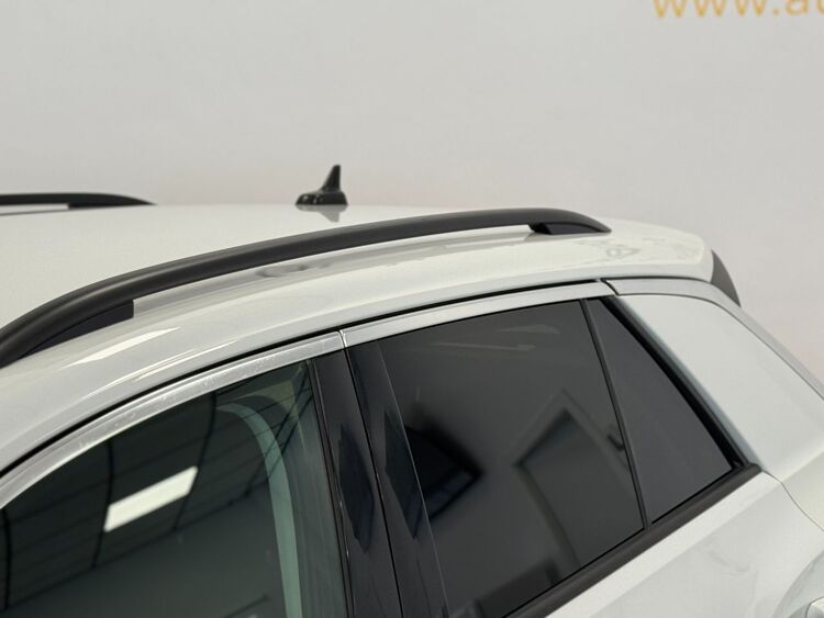 Volkswagen T-Roc ADVANCE foto 41