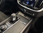 Volvo V60 MOMENTUM AUTO miniatura 33