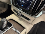 Volvo V90 B4 AWD miniatura 39