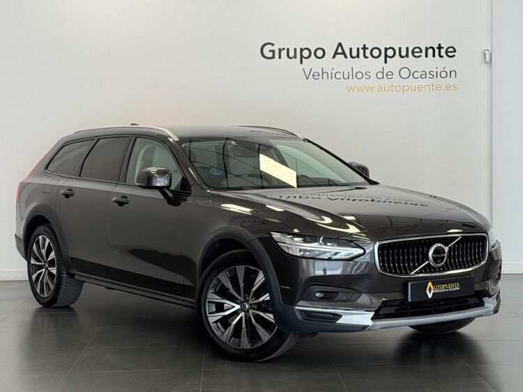 Volvo V90 B4 AWD foto 2