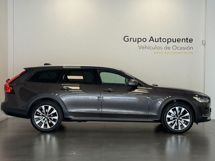 Volvo V90 B4 AWD foto 3