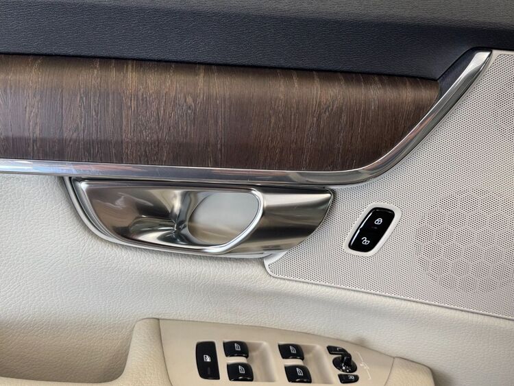 Volvo V90 B4 AWD foto 17