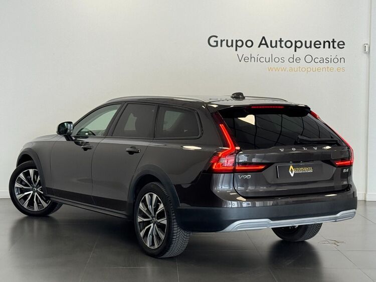 Volvo V90 B4 AWD foto 5