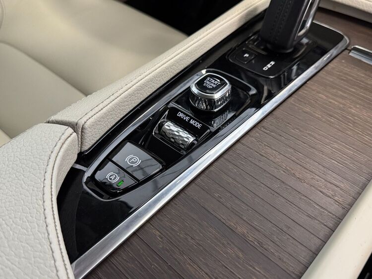 Volvo V90 B4 AWD foto 41