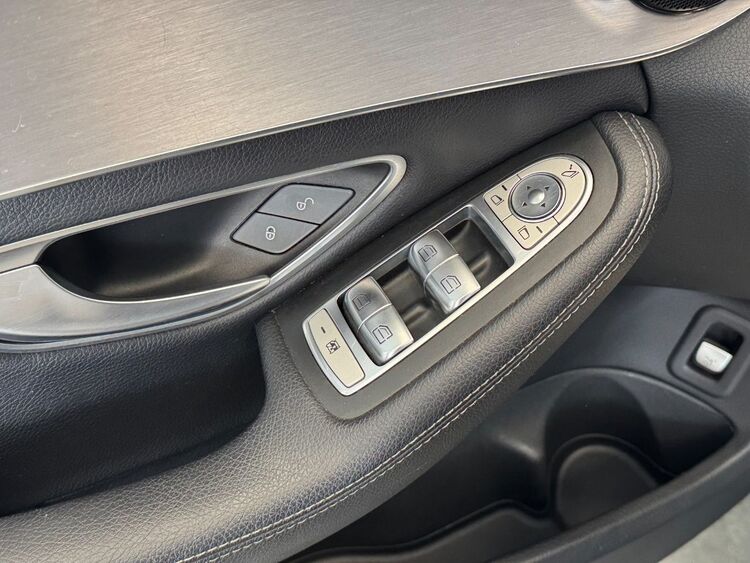 Mercedes Clase C AMG LINE foto 16