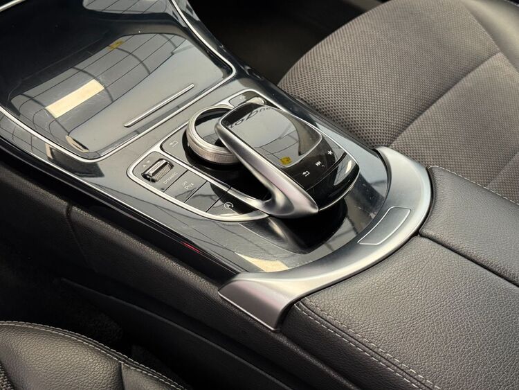 Mercedes Clase C AMG LINE foto 27