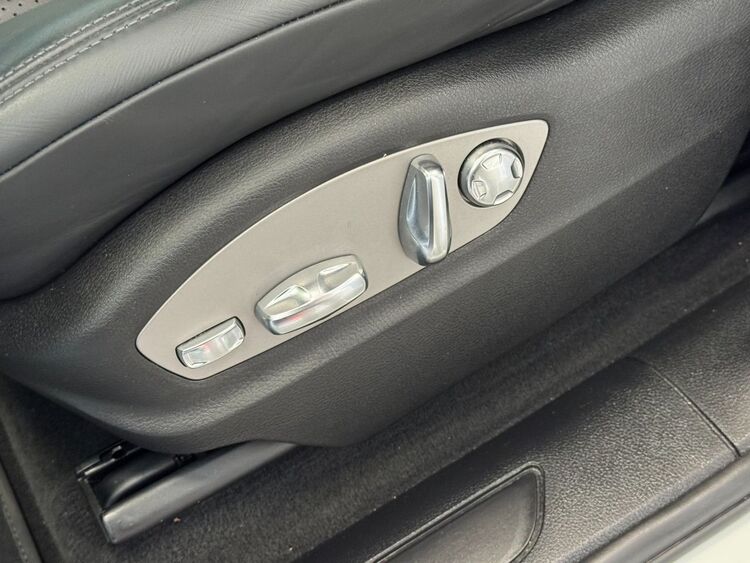 Porsche Macan MACAN foto 23