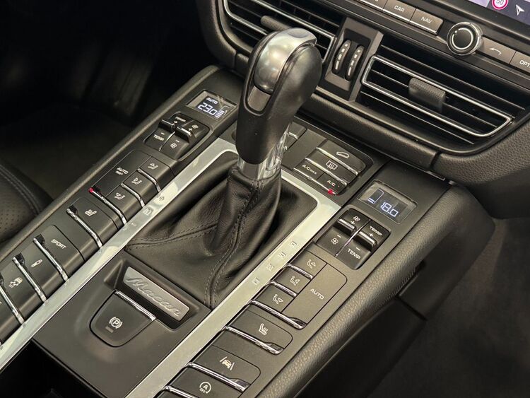 Porsche Macan MACAN foto 44