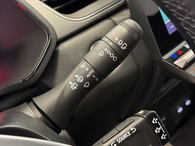 Renault Captur TECHNO foto 24