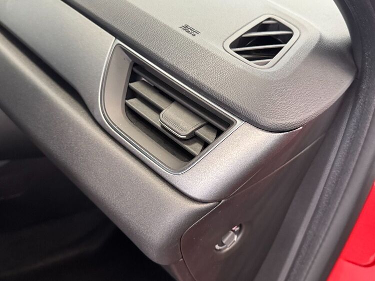 Renault Captur TECHNO foto 36