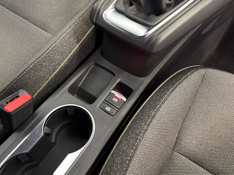 Renault Captur TECHNO foto 43