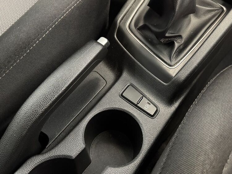 Hyundai i20 ESSENCE foto 35