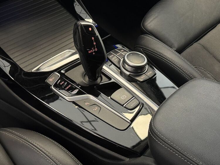 BMW X3 XLINE foto 26