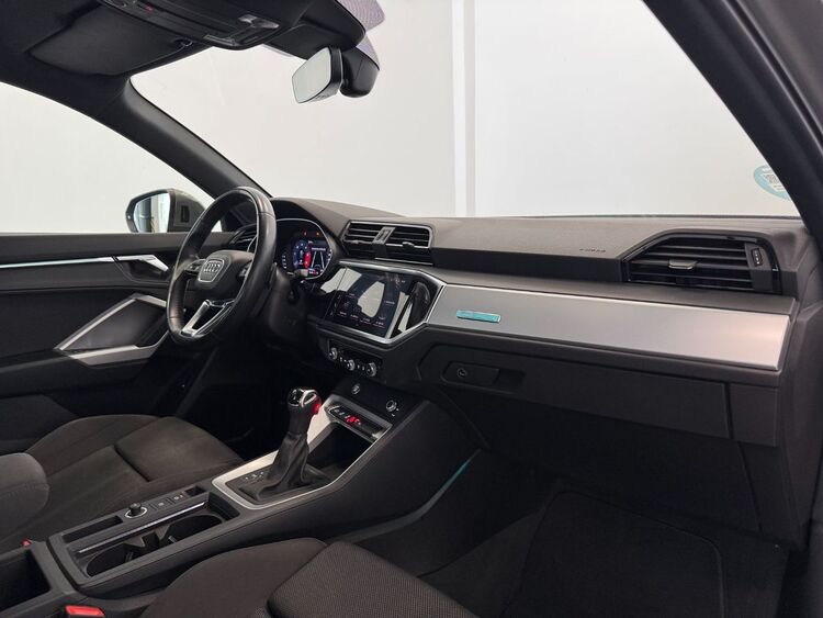 Audi Q3 S LINE foto 13