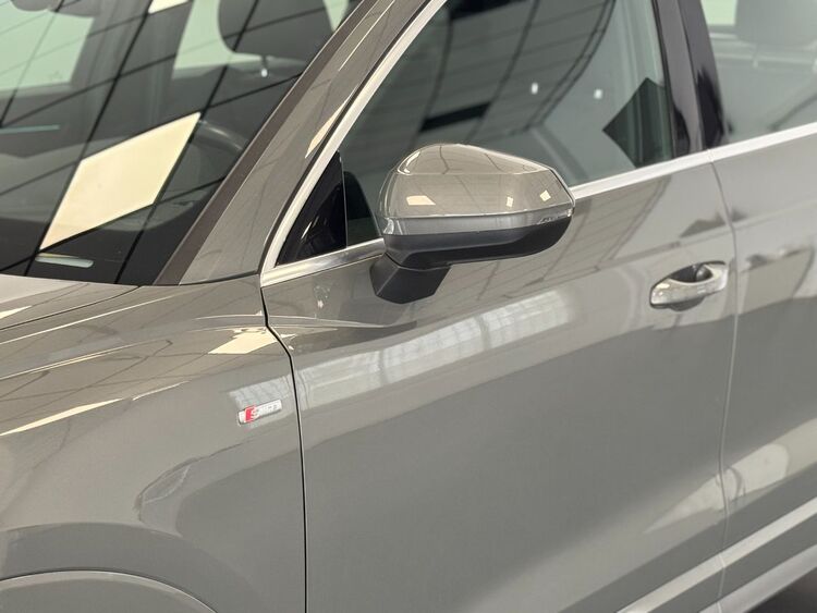 Audi Q3 S LINE foto 40