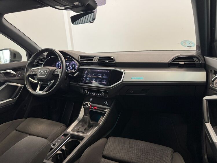 Audi Q3 S LINE foto 11