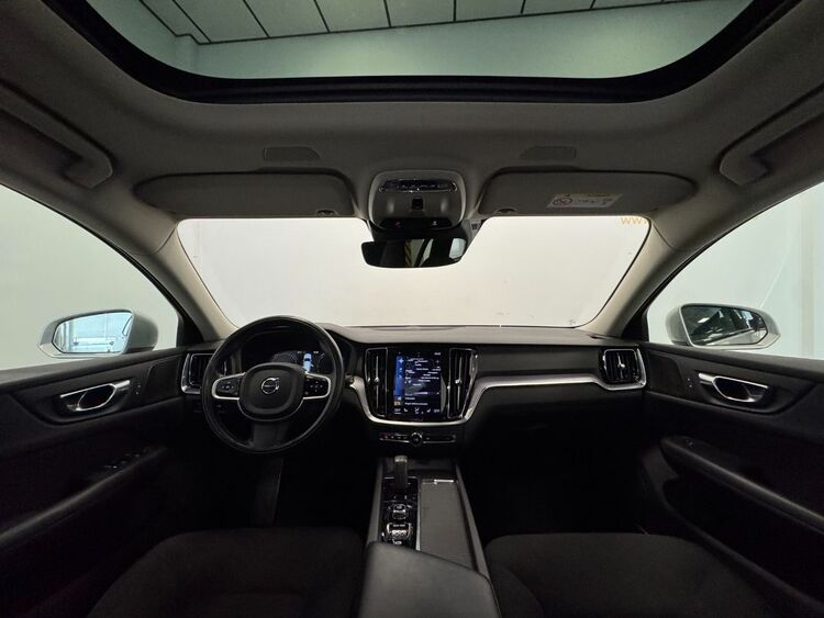 Volvo V60 AWD AUTO foto 28