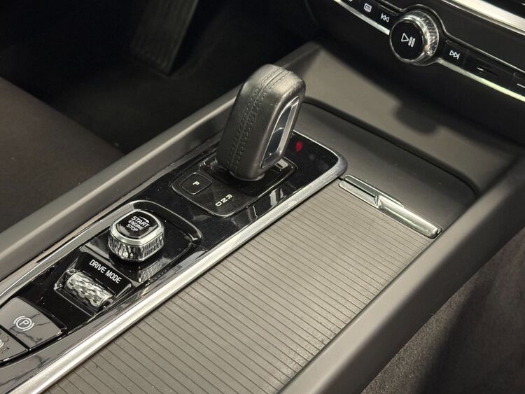 Volvo V60 AWD AUTO foto 37