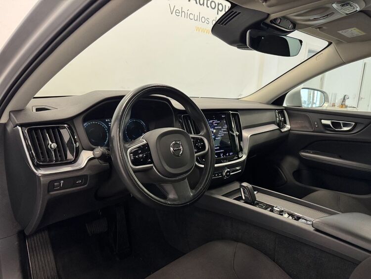 Volvo V60 AWD AUTO foto 8