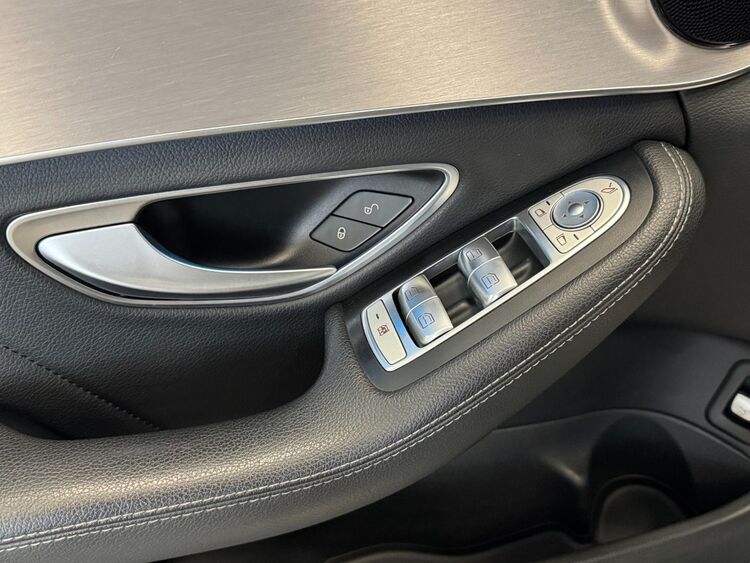 Mercedes Clase C AMG LINE foto 16