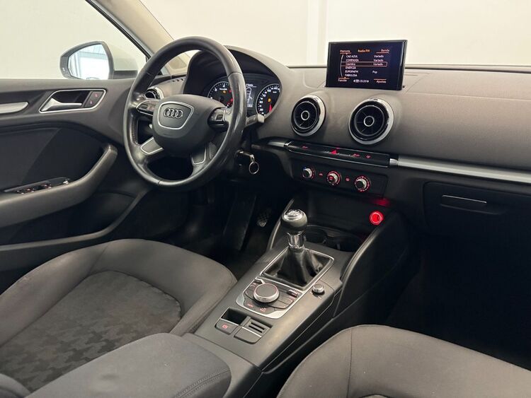 Audi A3 ATTRACTION foto 12