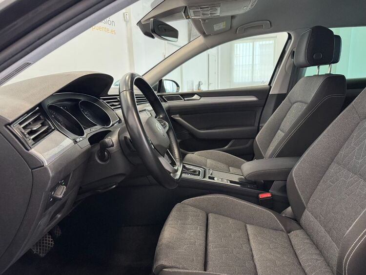 Volkswagen Passat EXECUTIVE foto 16