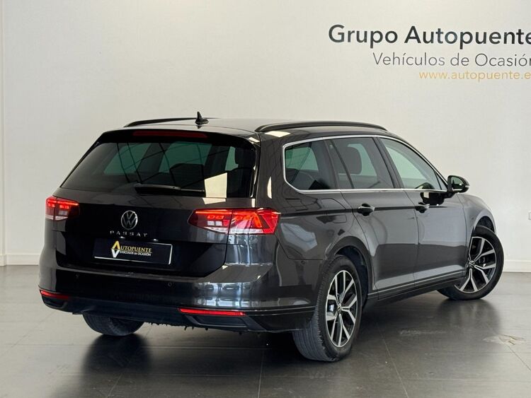 Volkswagen Passat EXECUTIVE foto 4