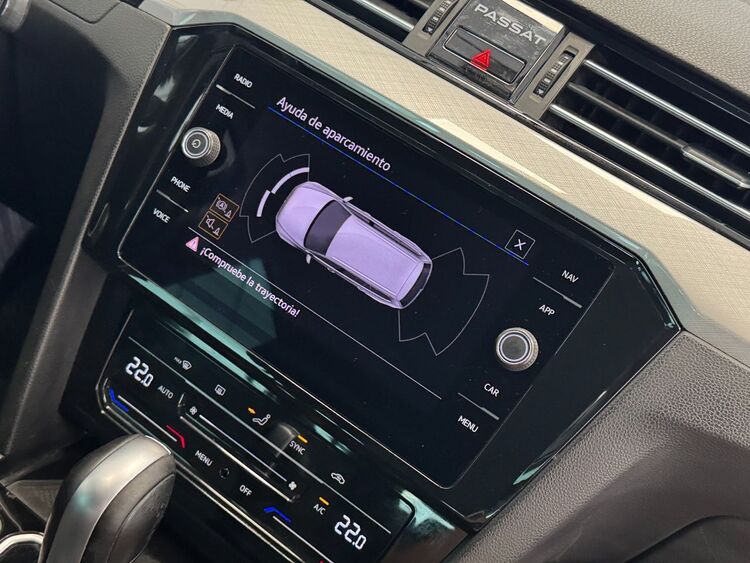 Volkswagen Passat EXECUTIVE foto 36
