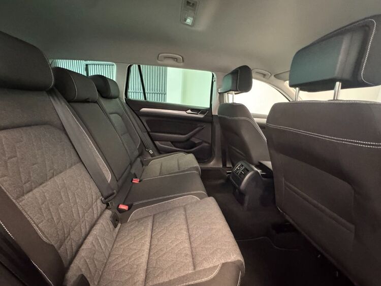 Volkswagen Passat EXECUTIVE foto 43