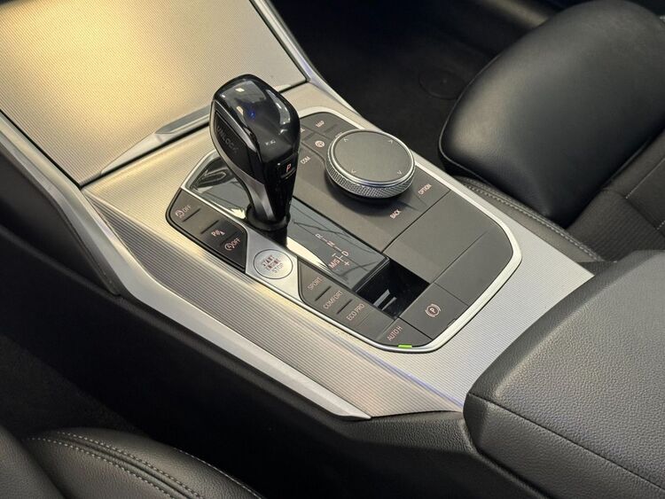 BMW Serie 3 SPORT foto 22