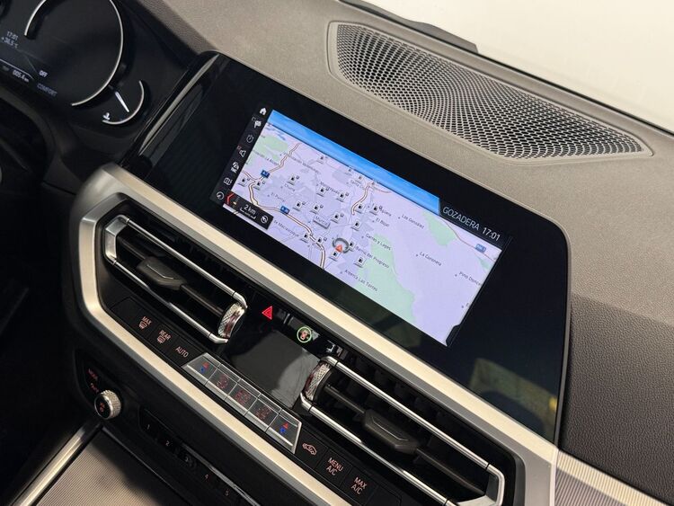 BMW Serie 3 SPORT foto 35