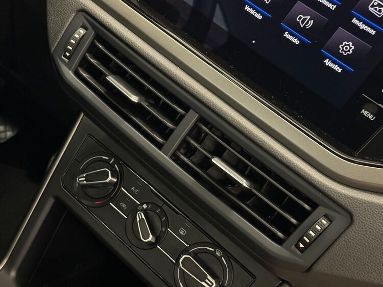 Volkswagen Polo ADVANCE foto 32