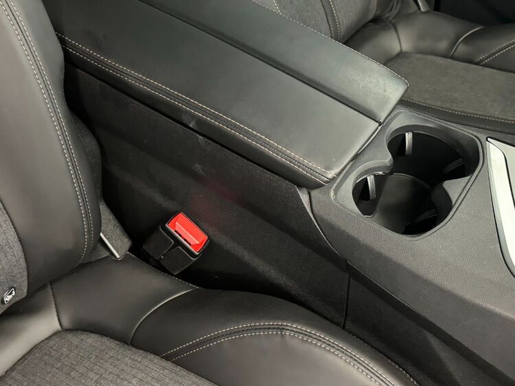 Peugeot 3008 GT LINE foto 37