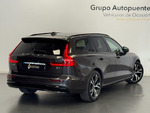 Volvo V60 PLUS DARK AUTO miniatura 4