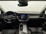 Volvo V60 PLUS DARK AUTO miniatura 10