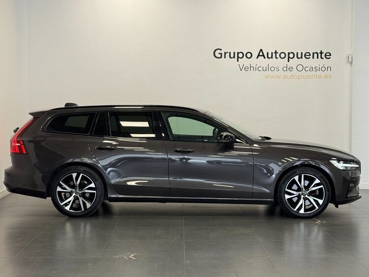 Volvo V60 PLUS DARK AUTO foto 3