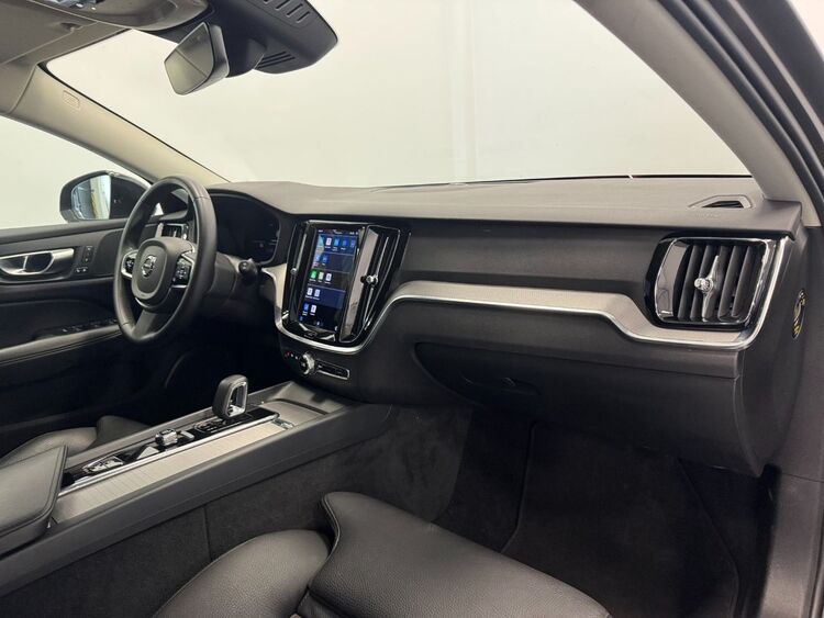 Volvo V60 PLUS DARK AUTO foto 13