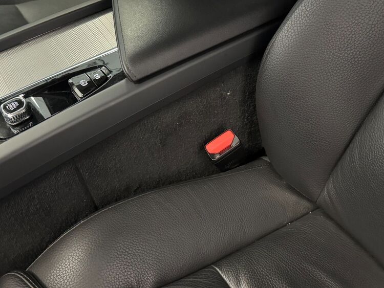 Volvo V60 PLUS DARK AUTO foto 23