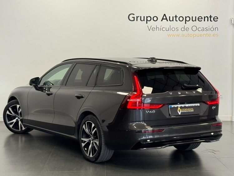 Volvo V60 PLUS DARK AUTO foto 5