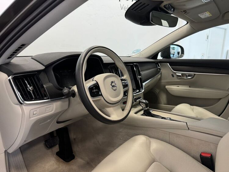 Volvo V90 D4 AWD AUTO foto 14