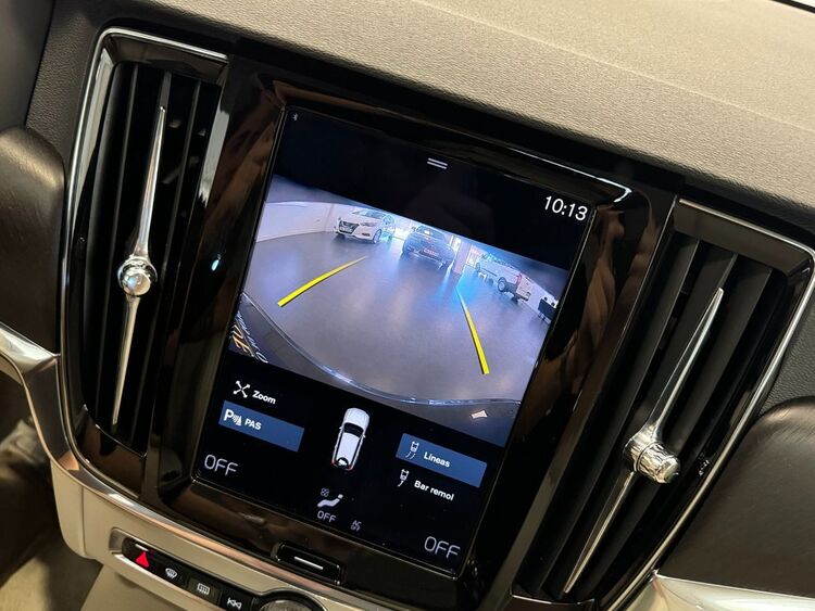 Volvo V90 D4 AWD AUTO foto 36