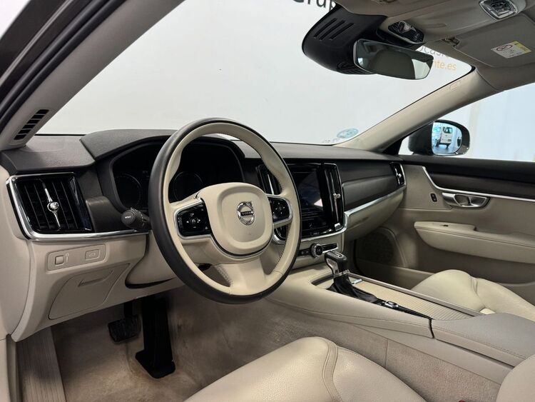 Volvo V90 D4 AWD AUTO foto 8