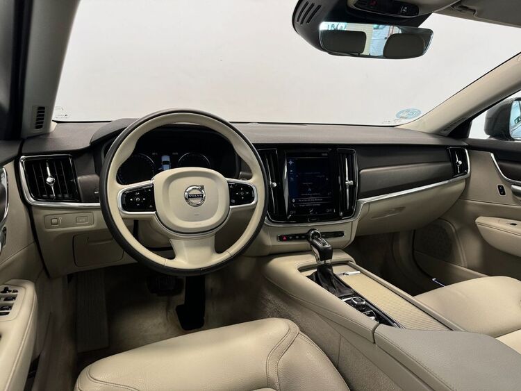 Volvo V90 D4 AWD AUTO foto 9