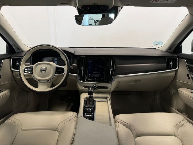 Volvo V90 D4 AWD AUTO foto 10