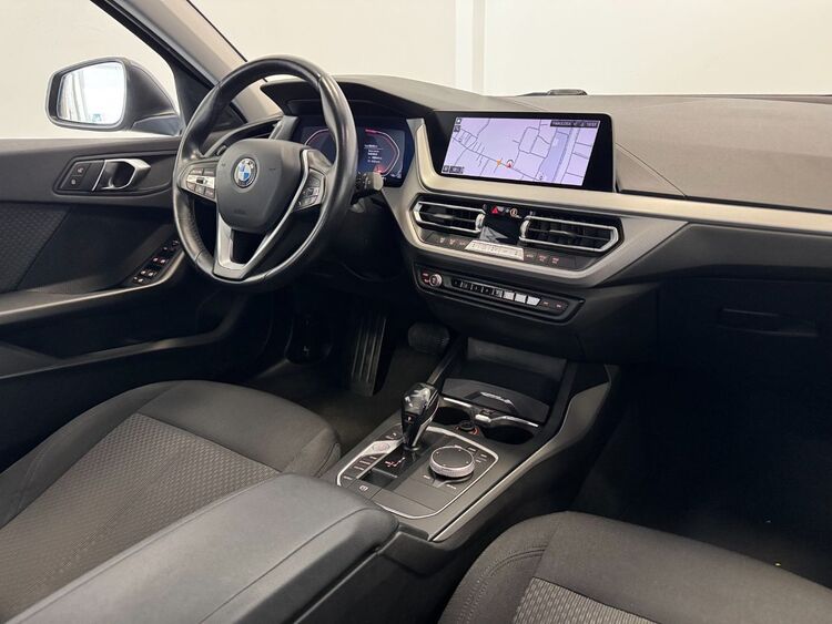 BMW Serie 1 118D foto 12