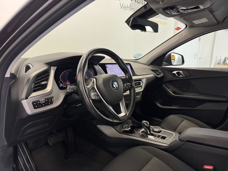 BMW Serie 1 118D foto 14